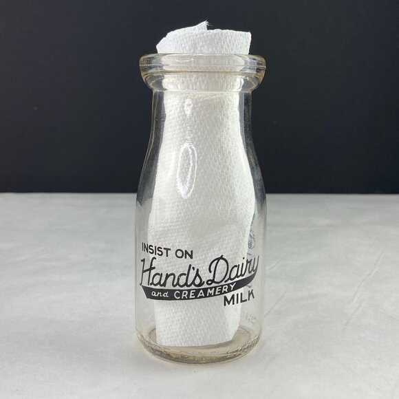 Vintage Hand's Dairy and Creamery Half Pint Milk Bottle Sidney Nebraska 1940s - Picture 1 of 10